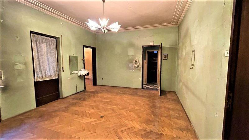 Piata Romana - ASE- Ideal Airbnb/Booking - 2 camere, 87 mp. Parter Inalt